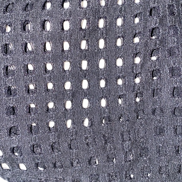 Black flowy skirt - Picture 2 of 8